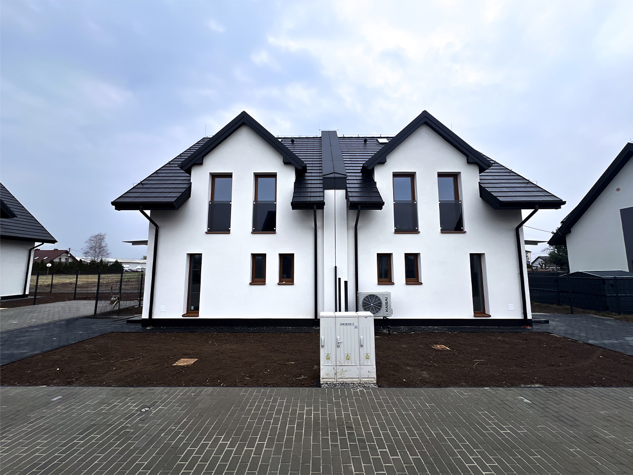 Galeria osiedla Wola Batorska 521 — zdjęcie 25 z 25: domy i otoczenie inwestycji w Woli Batorskiej